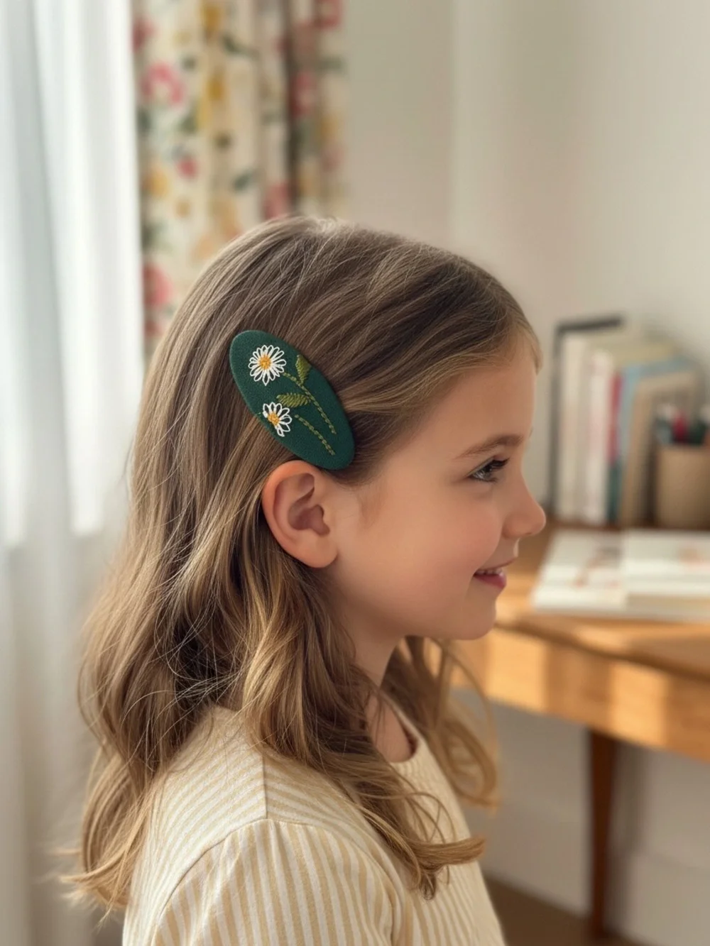 Embroidered Daisy Hair Clip | Forest Green Floral Snap Barrette